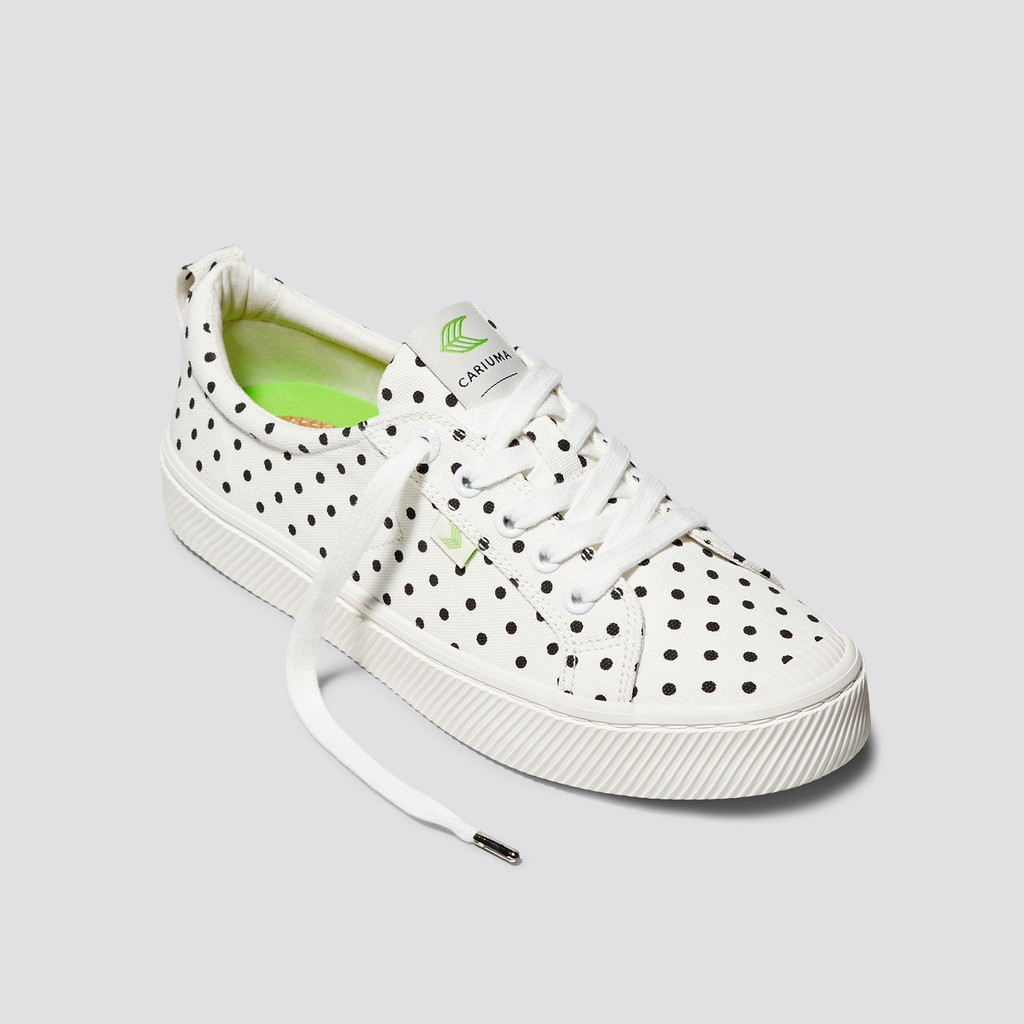 Cariuma Low Top Canvas Vegan OCA LOW Damen Weiß | 197-FQCHVS