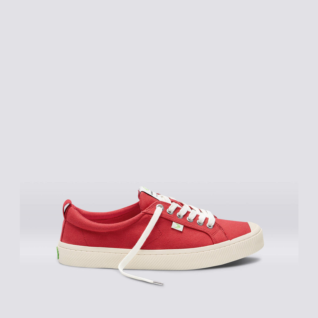 Cariuma Low Top Canvas Vegan OCA LOW Damen Rot | 521-MZUNPV