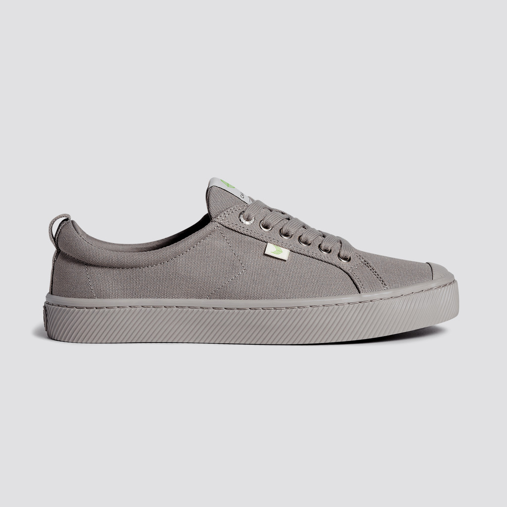 Cariuma Low Top Canvas Vegan OCA LOW Damen Grau | 031-TNUXPC