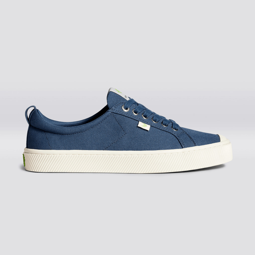 Cariuma Low Top Canvas Vegan OCA LOW Herren Blau | 806-JOAVDZ