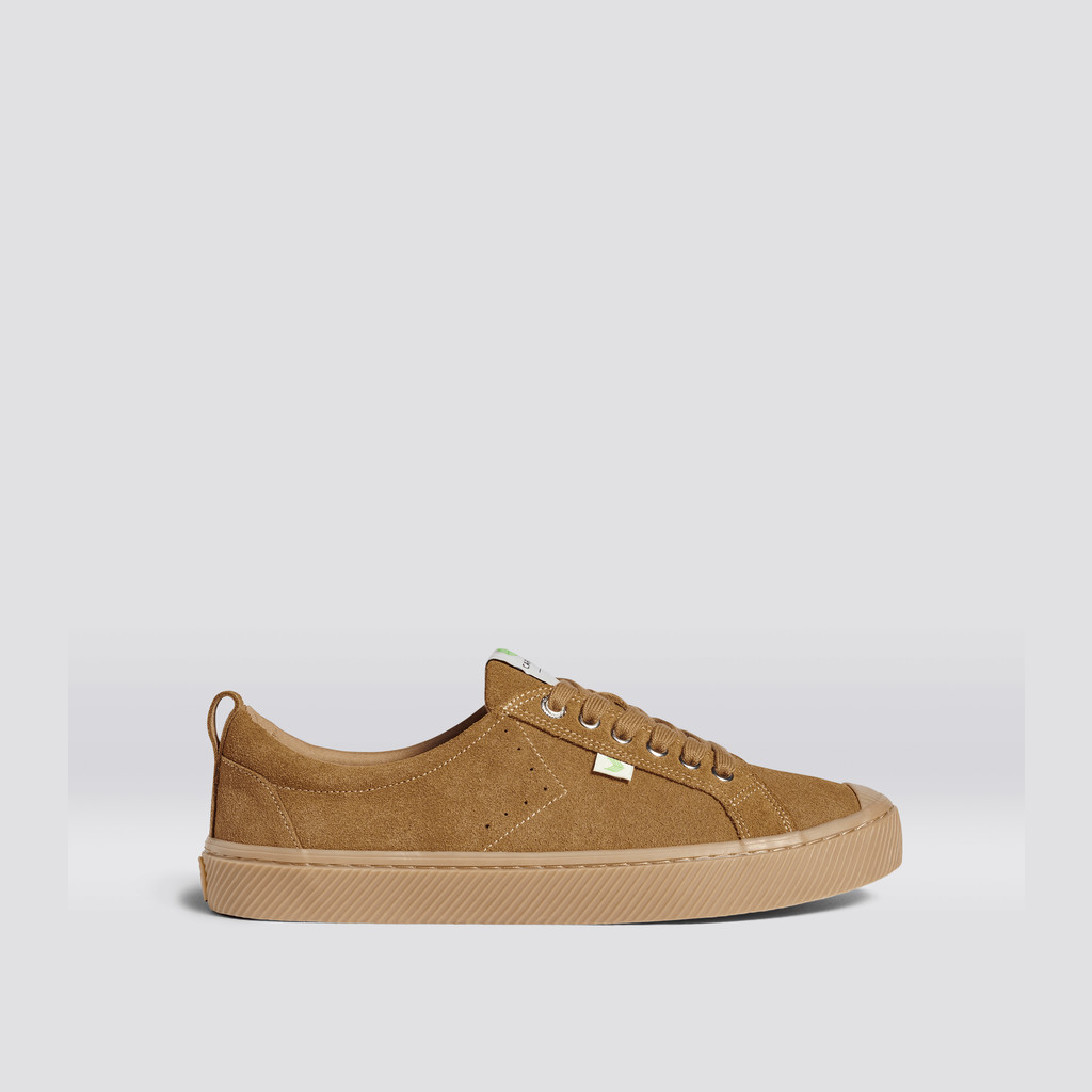 Cariuma Low Top Suede OCA LOW Damen All Camel | 462-QKITDJ