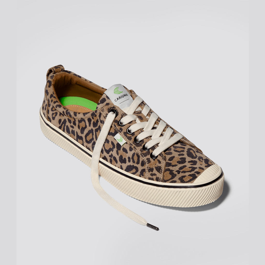 Cariuma Low Top Suede OCA LOW Damen Leopard | 453-ILPJSC